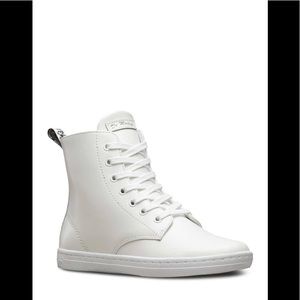 Brand new in box Leyton white Dr.Martens.